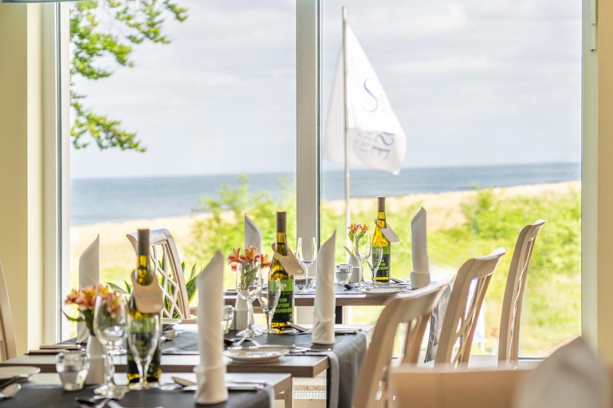 Strandhotel Seerose Кёльпинзе Экстерьер фото